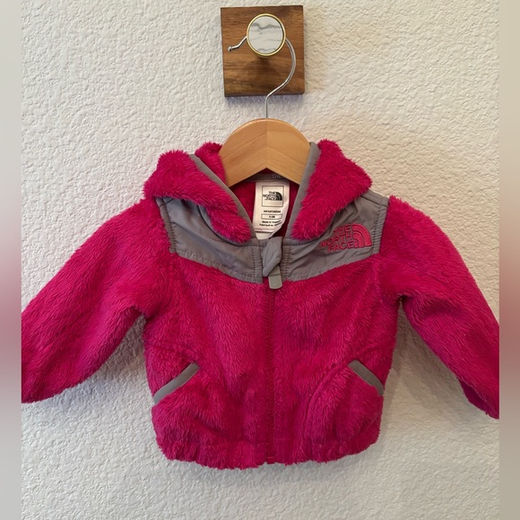 VGUC: 0-3m Northface - Picture 1 of 2